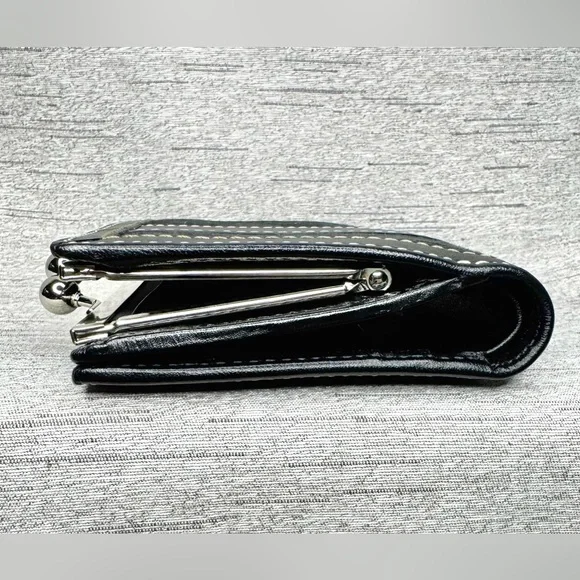 Coach Black Leather Signature Mini Wallet w/ Kisslock & Bi-Fold Snap Closure - Picture 9 of 15